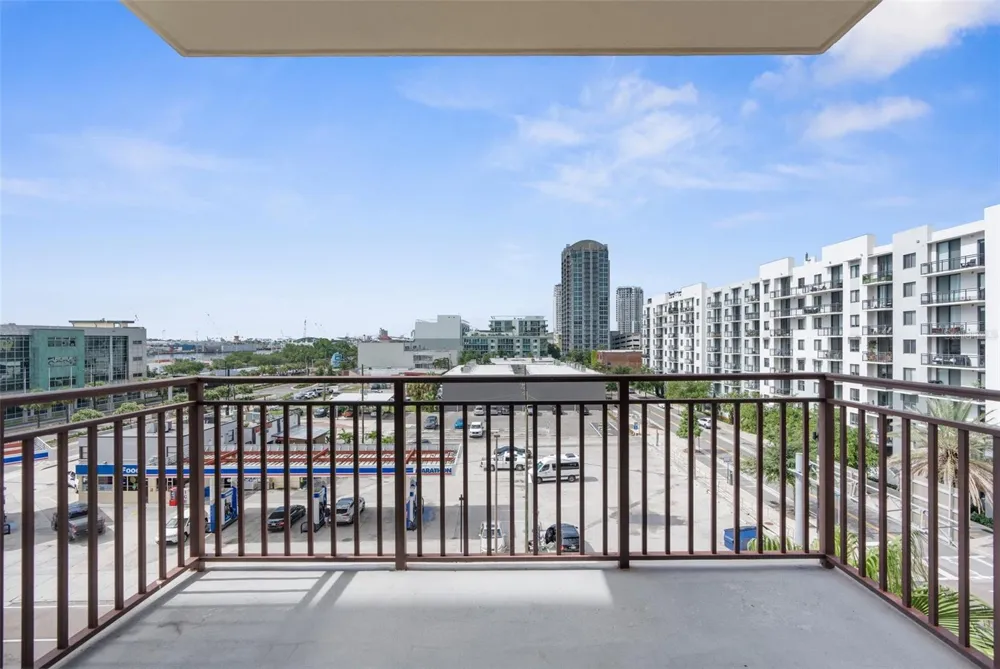 1238 E KENNEDY BOULEVARD #501 Tampa, FL 33602
