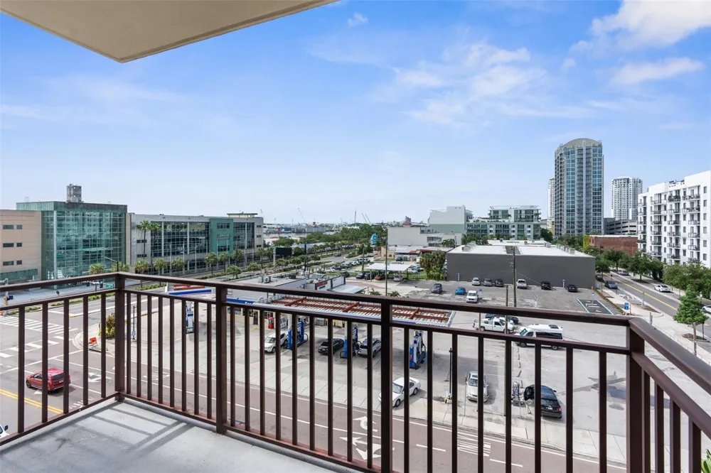 1238 E KENNEDY BOULEVARD #501 Tampa, FL 33602