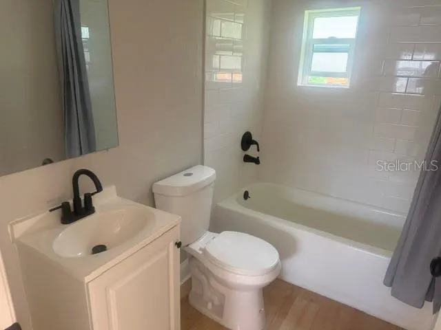 4605 HUBERT AVENUE #14 Tampa, FL 33614