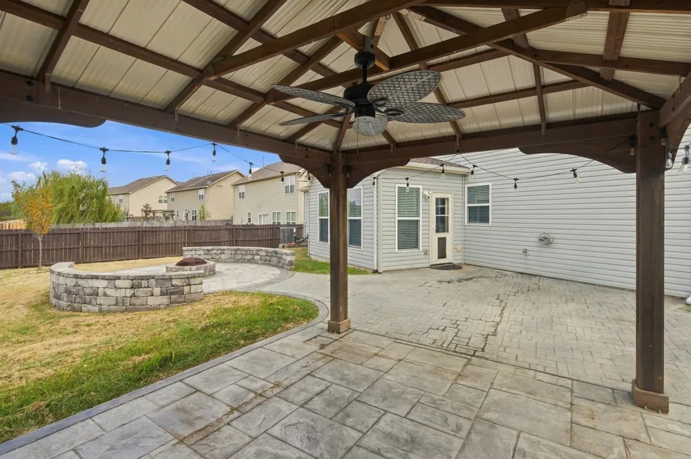 132 Slaters Dr Lebanon, TN 37087