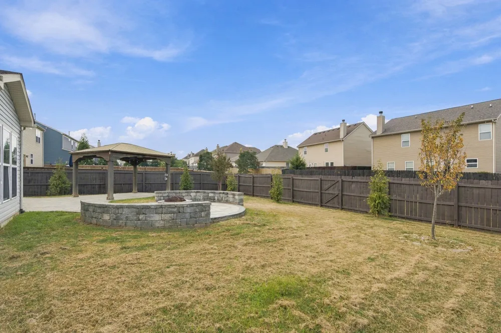132 Slaters Dr Lebanon, TN 37087