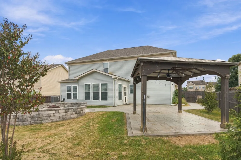 132 Slaters Dr Lebanon, TN 37087
