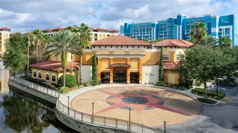 12544 FLORIDAYS RESORT DRIVE #207B