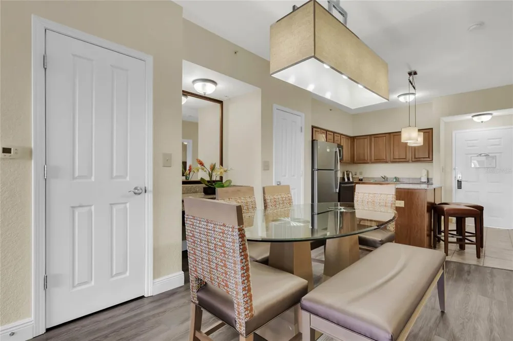 12544 FLORIDAYS RESORT DRIVE #207B Orlando, FL 32821