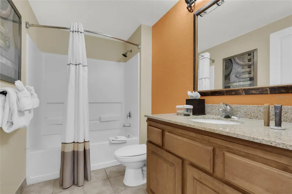 12544 FLORIDAYS RESORT DRIVE #207B Orlando, FL 32821