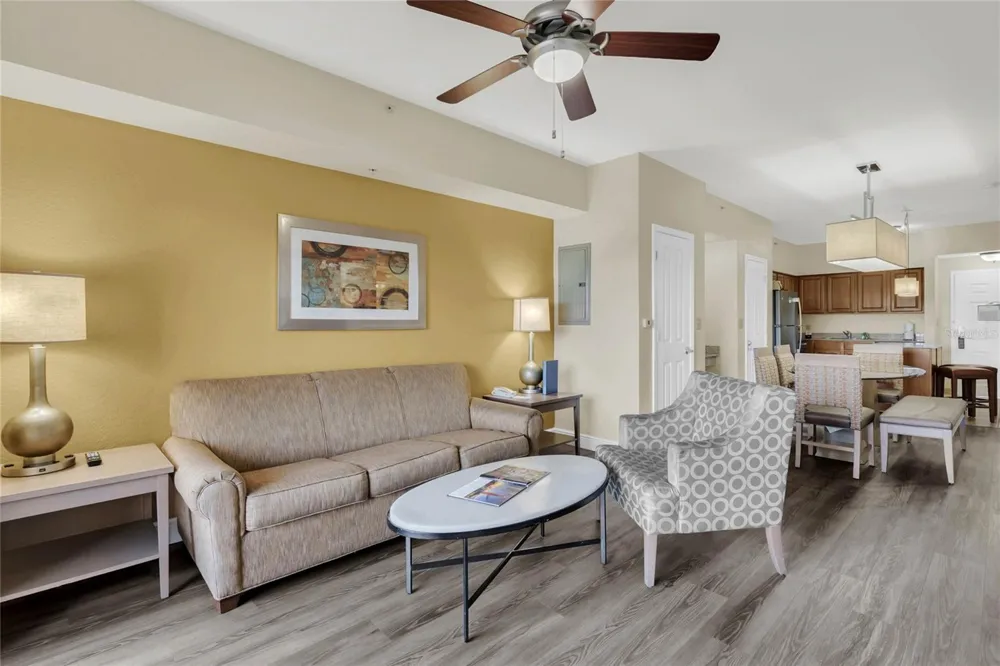 12544 FLORIDAYS RESORT DRIVE #207B Orlando, FL 32821