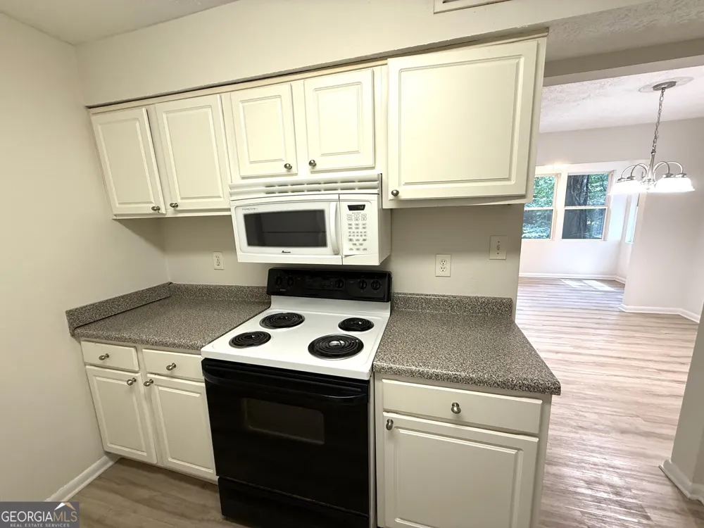 5153 Roswell RD Atlanta, GA 30342