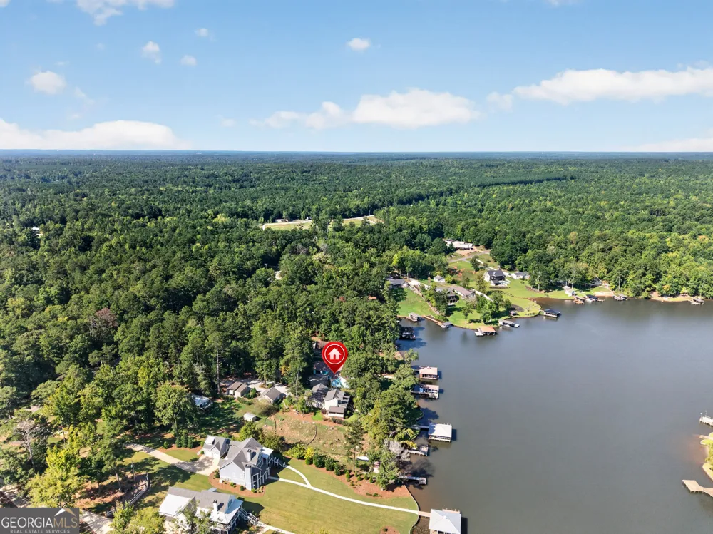 1094 Crooked Creek RD Eatonton, GA 31024