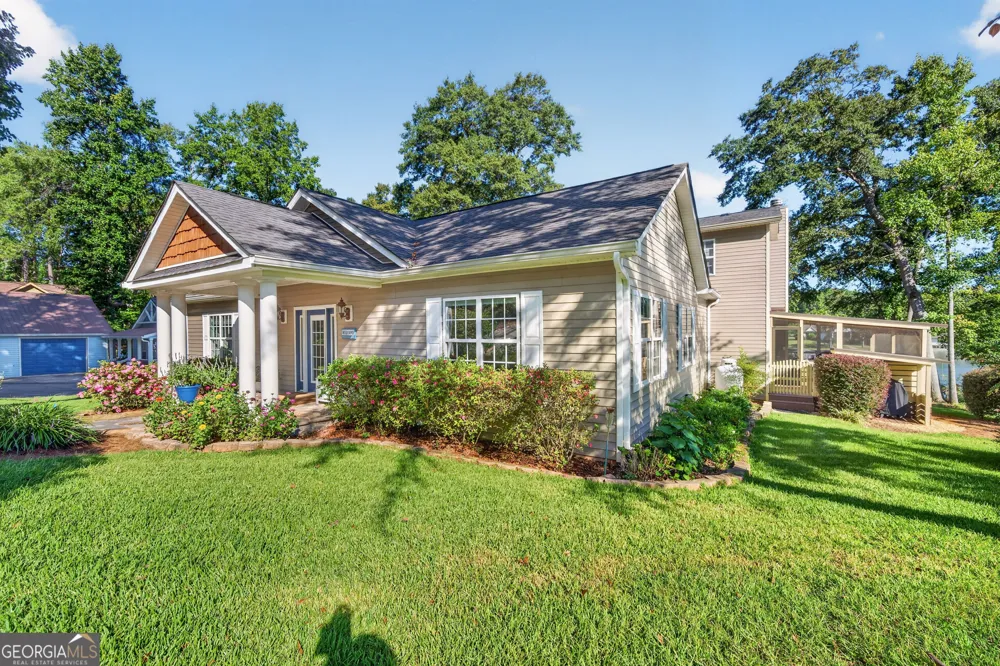 1094 Crooked Creek RD Eatonton, GA 31024