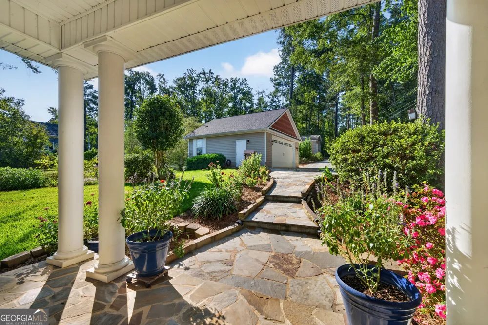 1094 Crooked Creek RD Eatonton, GA 31024