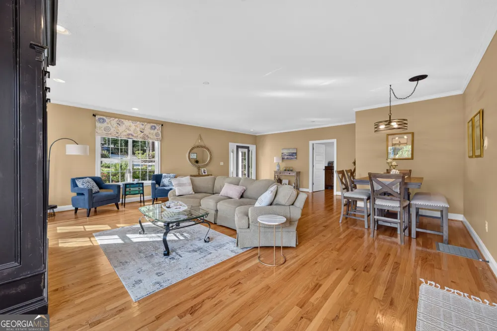 1094 Crooked Creek RD Eatonton, GA 31024
