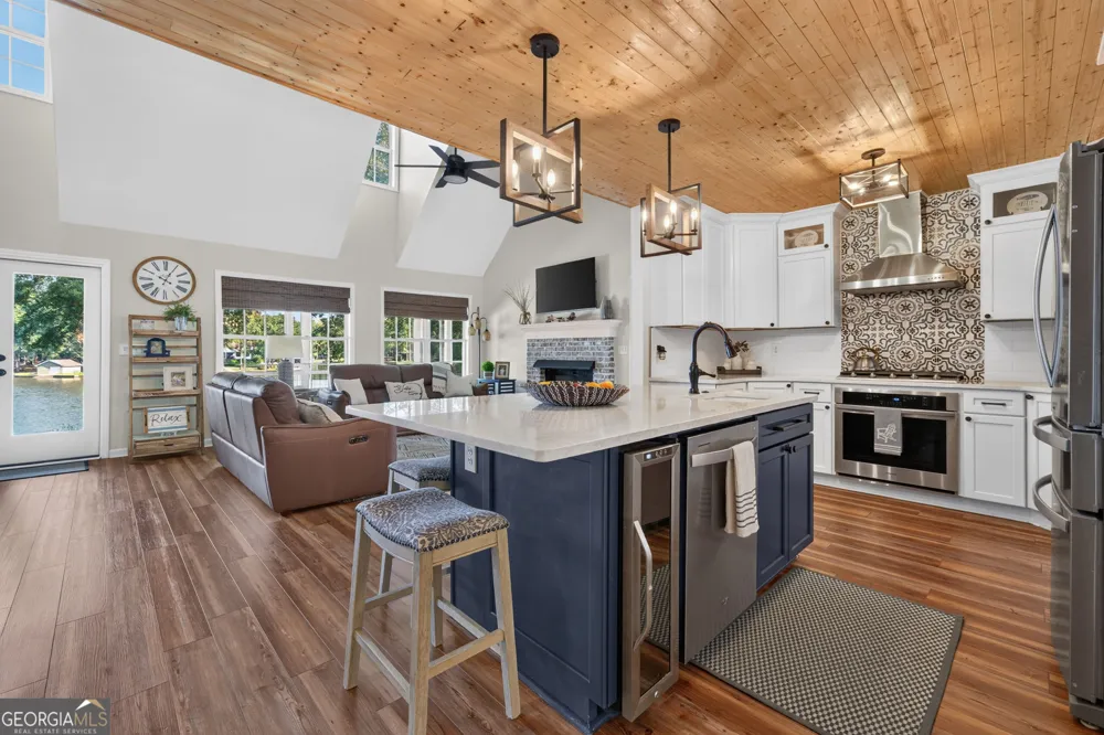 1094 Crooked Creek RD Eatonton, GA 31024
