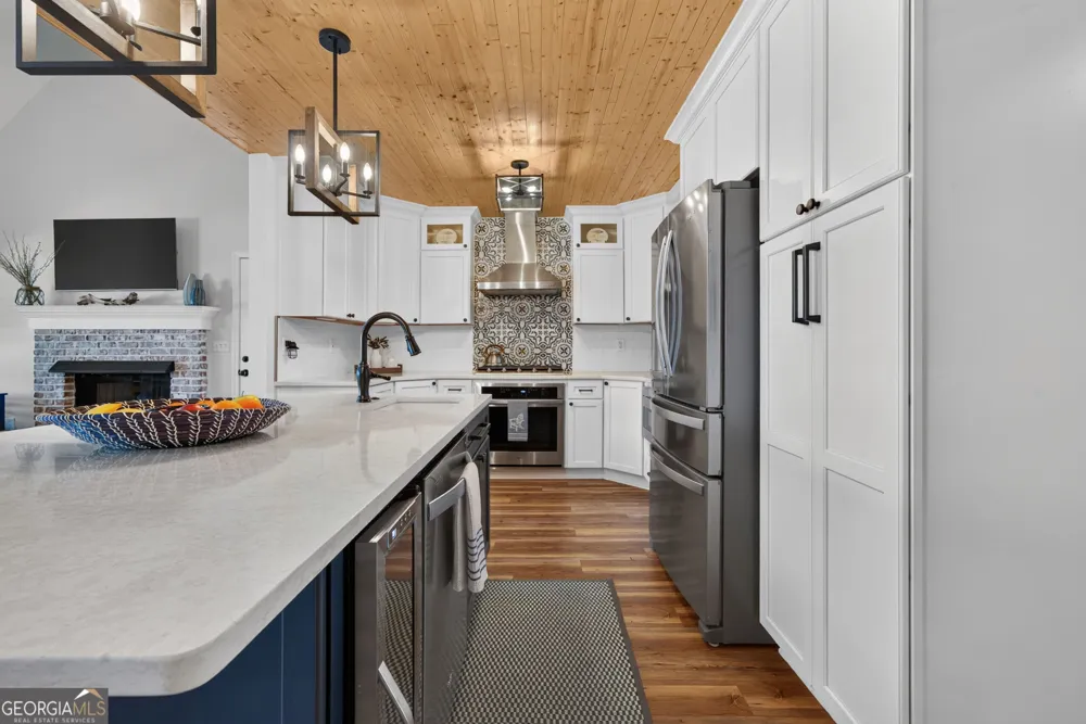 1094 Crooked Creek RD Eatonton, GA 31024