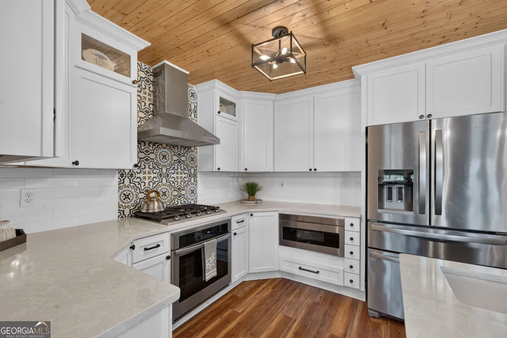 1094 Crooked Creek RD Eatonton, GA 31024