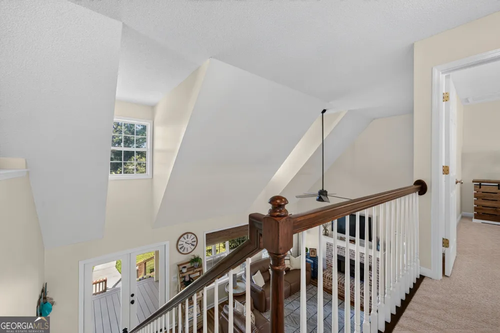 1094 Crooked Creek RD Eatonton, GA 31024
