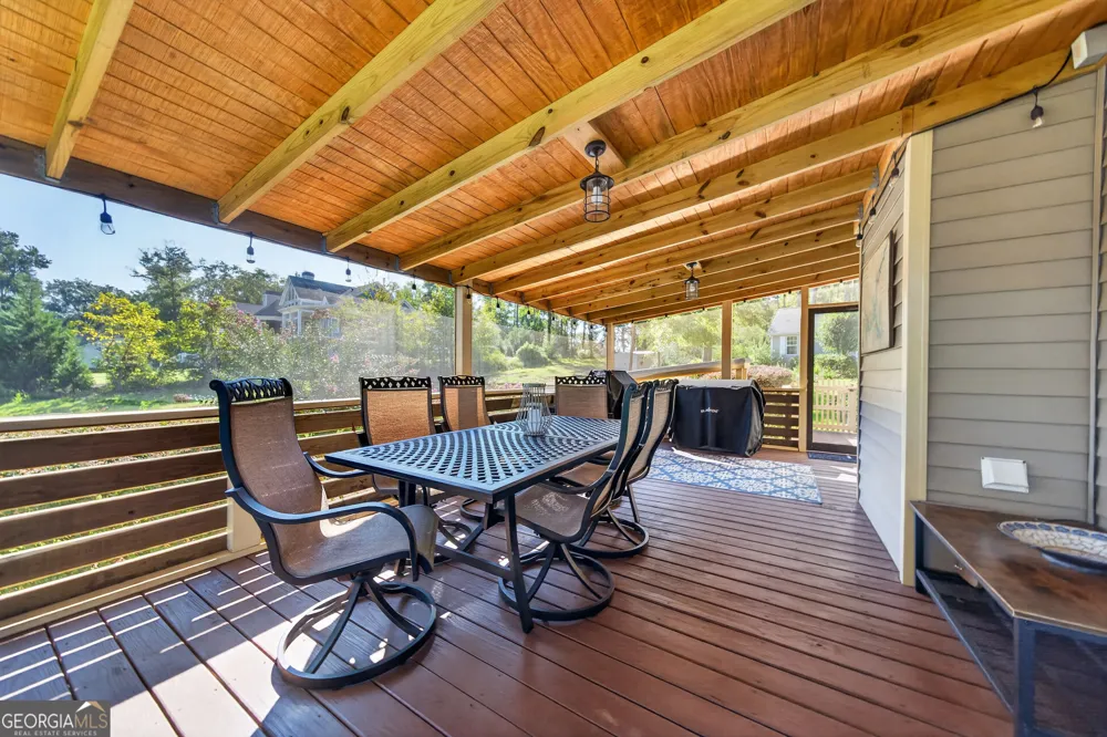 1094 Crooked Creek RD Eatonton, GA 31024