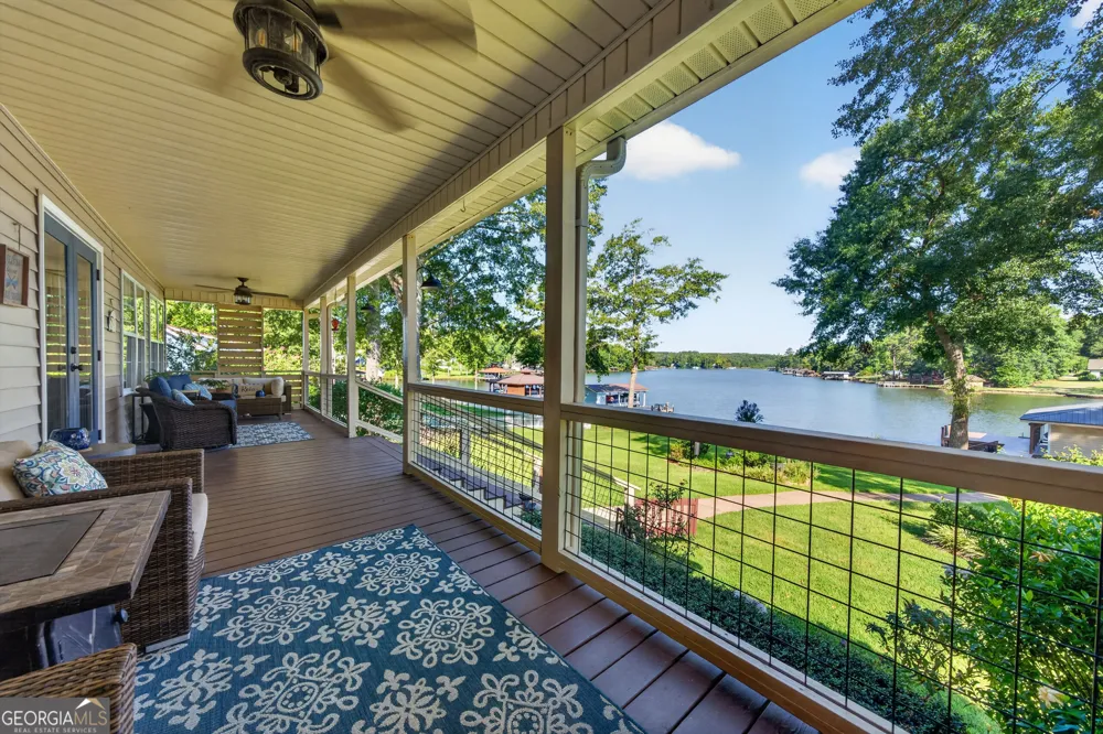 1094 Crooked Creek RD Eatonton, GA 31024