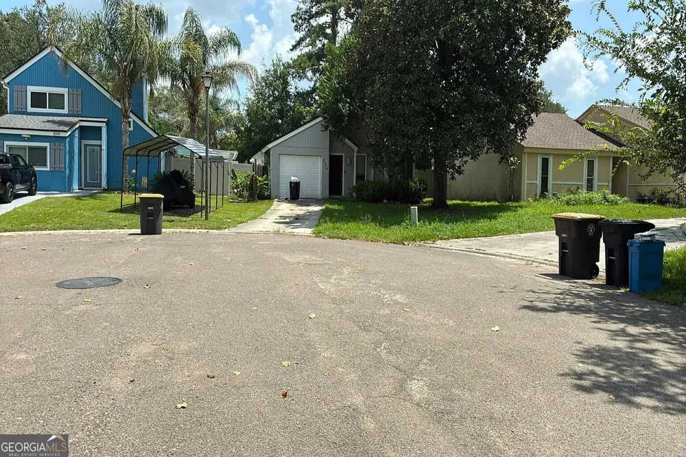 8348 Sunflower CT Jacksonville, FL 32244