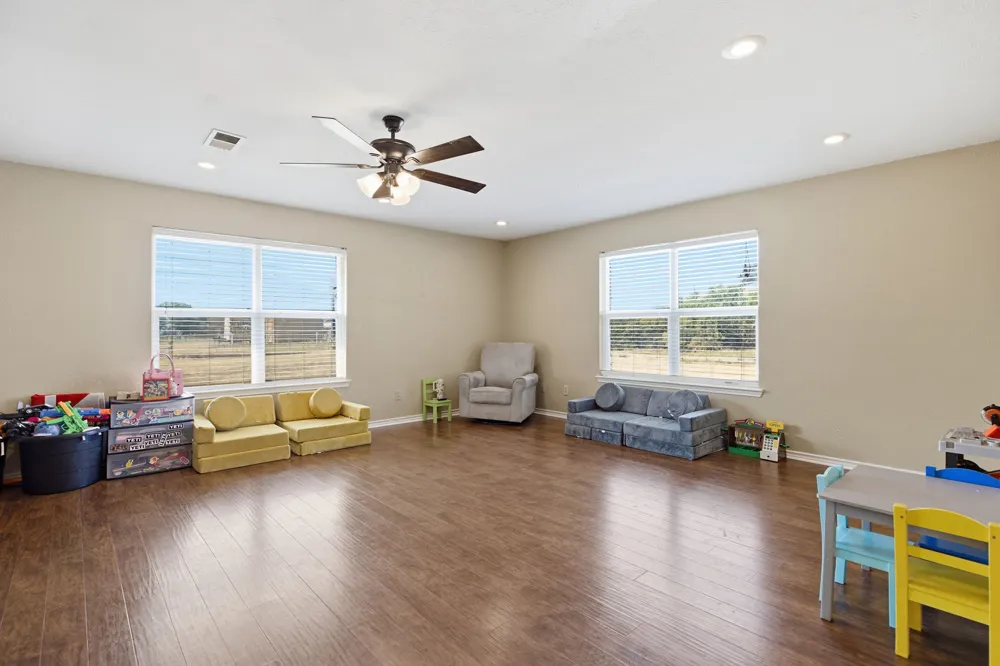 8750 RM 2243 L Leander, TX 78641