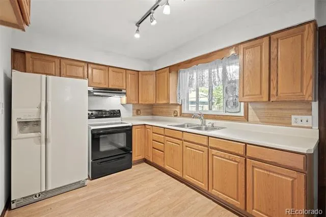 4942 S Galapago Street Englewood, CO 80110