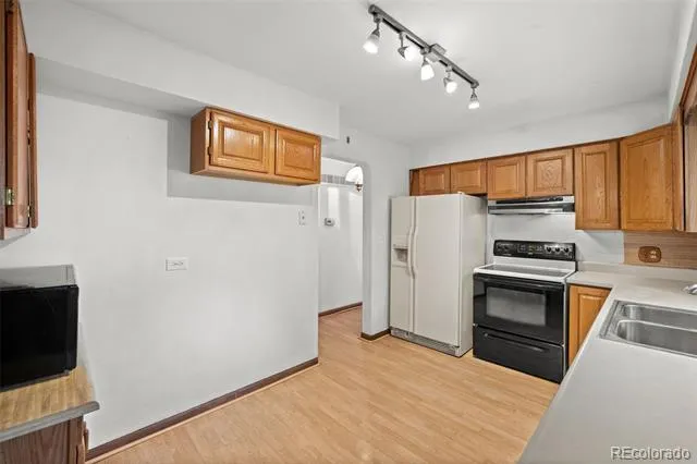 4942 S Galapago Street Englewood, CO 80110