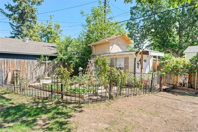 4942 S Galapago Street Englewood, CO 80110