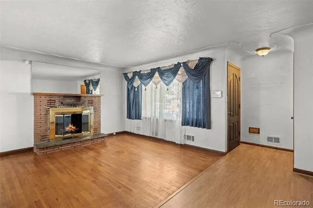 4942 S Galapago Street Englewood, CO 80110