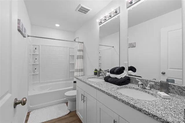 3878 Riviera Court Aurora, CO 80019