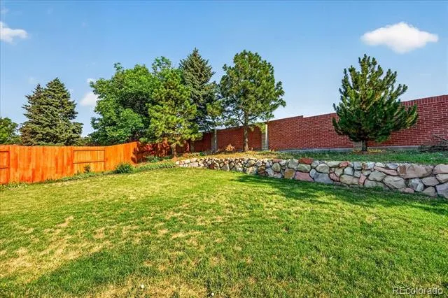 6388 Holman Court Arvada, CO 80004