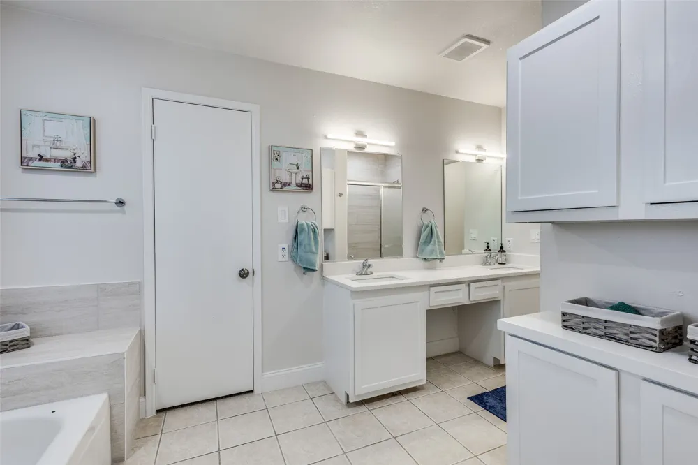 4520 Inman Drive The Colony, TX 75056