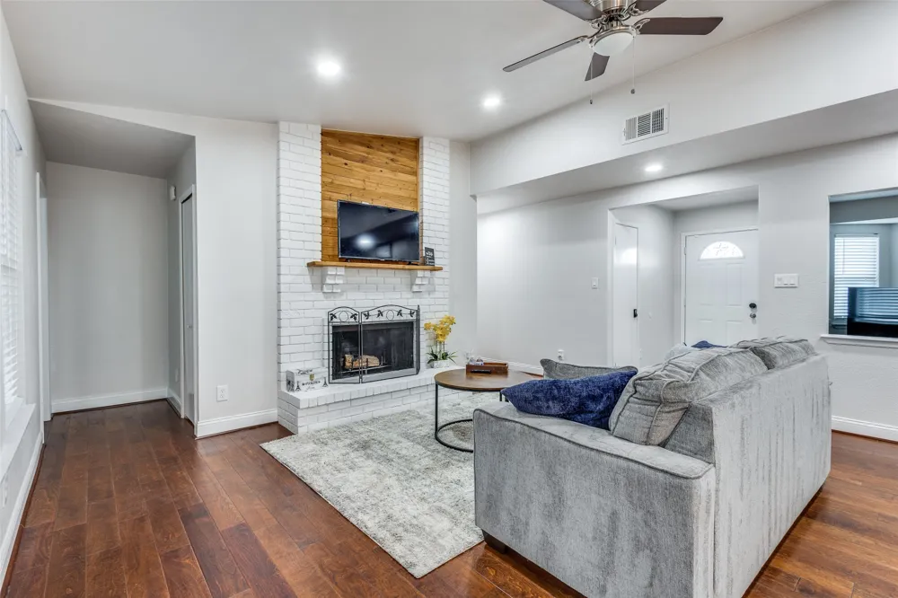 4520 Inman Drive The Colony, TX 75056