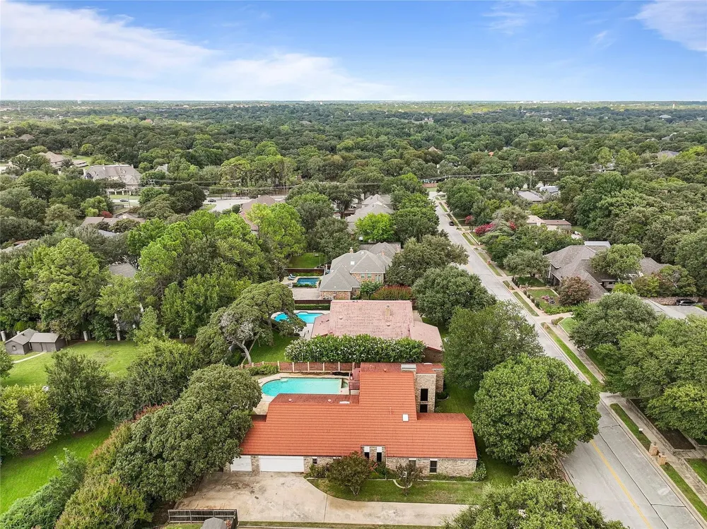 3827 Ashbury Lane Bedford, TX 76021
