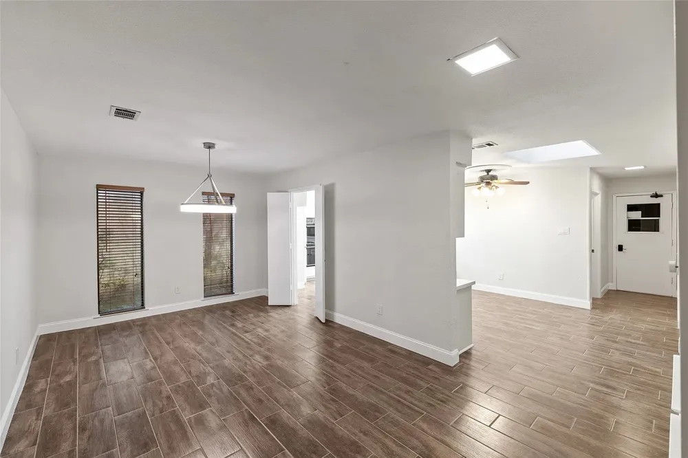 3827 Ashbury Lane Bedford, TX 76021