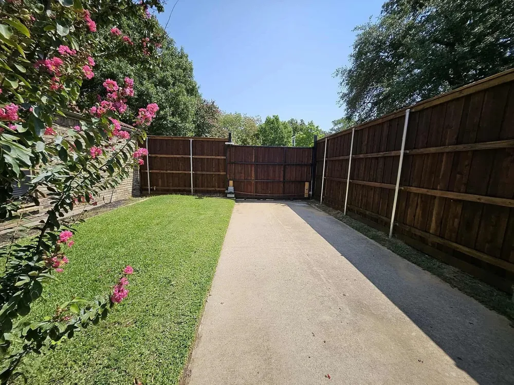 3827 Ashbury Lane Bedford, TX 76021