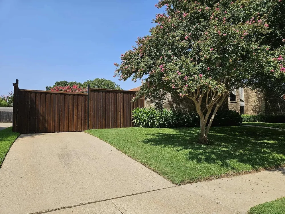 3827 Ashbury Lane Bedford, TX 76021