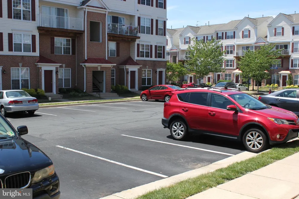 2491 QUICK STREET #303 Herndon, VA 20171