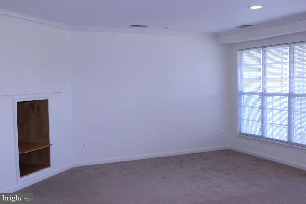 2491 QUICK STREET #303 Herndon, VA 20171