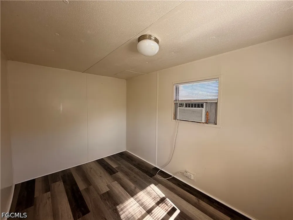 Ebson Drive #7 or H North Fort Myers, FL 33917