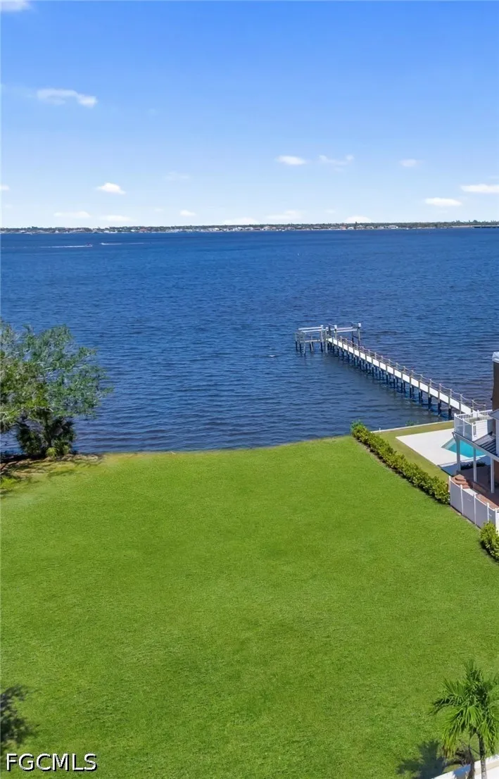 Casa Del Rio Lane Fort Myers, FL 33919