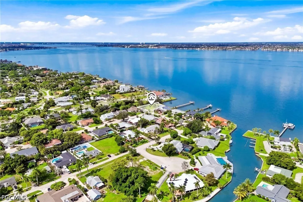 Casa Del Rio Lane Fort Myers, FL 33919