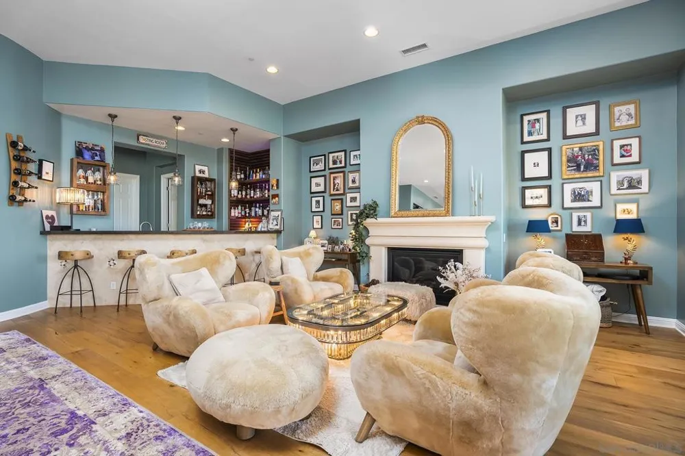 11771 Big Canyon Lane San Diego, CA 92131