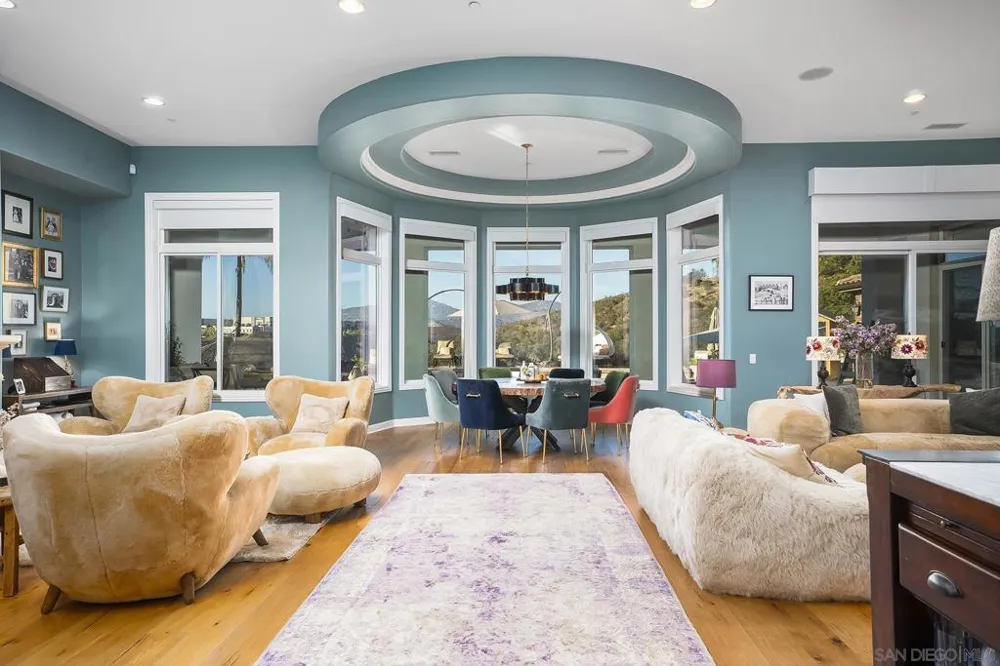 11771 Big Canyon Lane San Diego, CA 92131