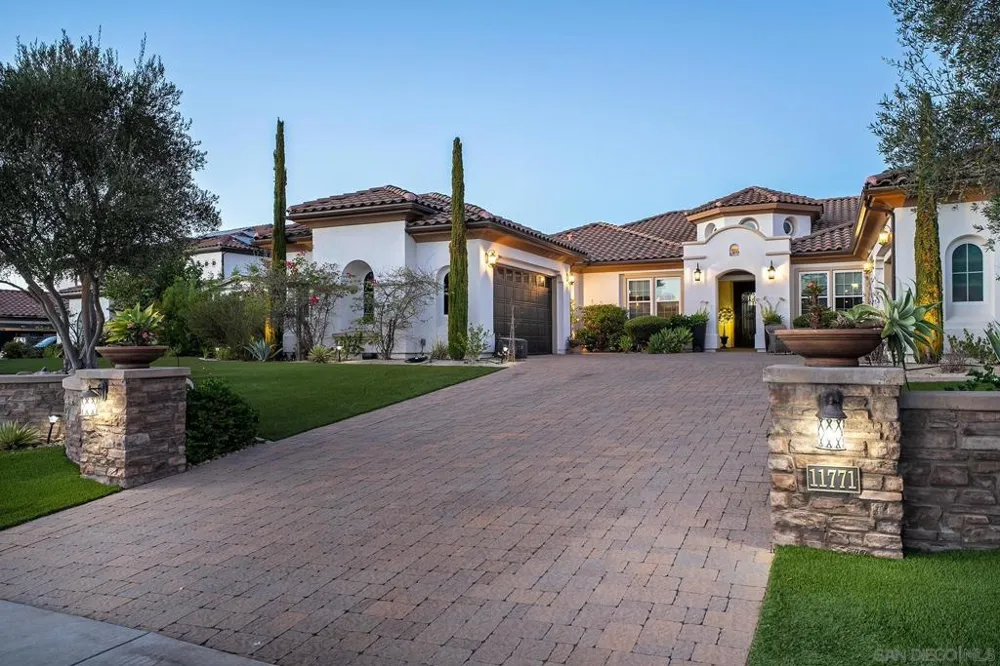11771 Big Canyon Lane San Diego, CA 92131