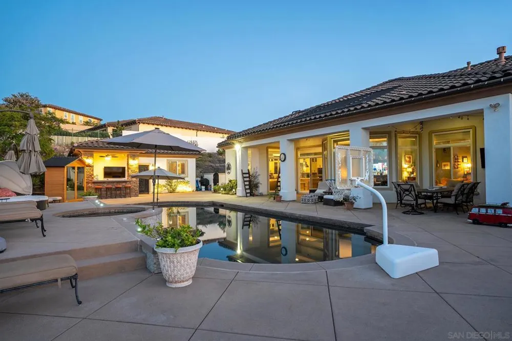 11771 Big Canyon Lane San Diego, CA 92131