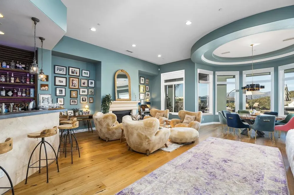 11771 Big Canyon Lane San Diego, CA 92131