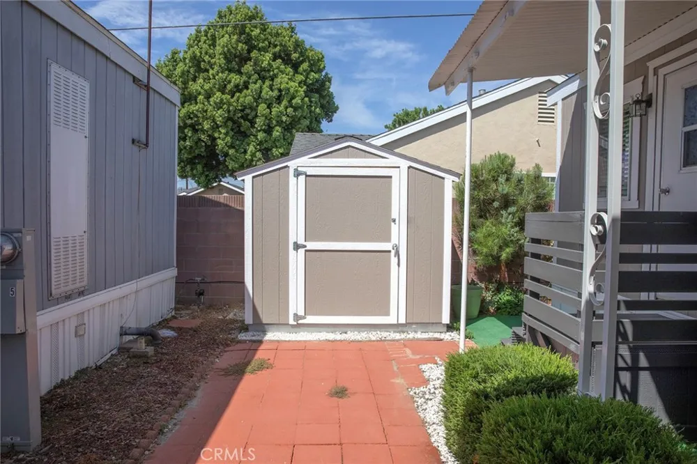 2103 245th #6 Lomita, CA 90717