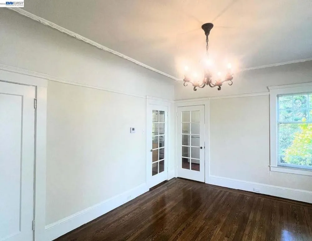 3470 25Th St San Francisco, CA 94110