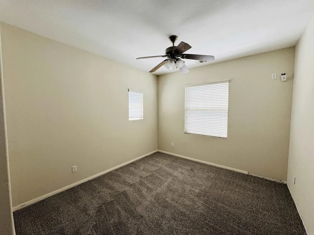 3906 Rill Court Carlsbad, CA 92010