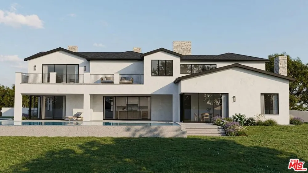 22682 La Quilla Drive Chatsworth, CA 91311