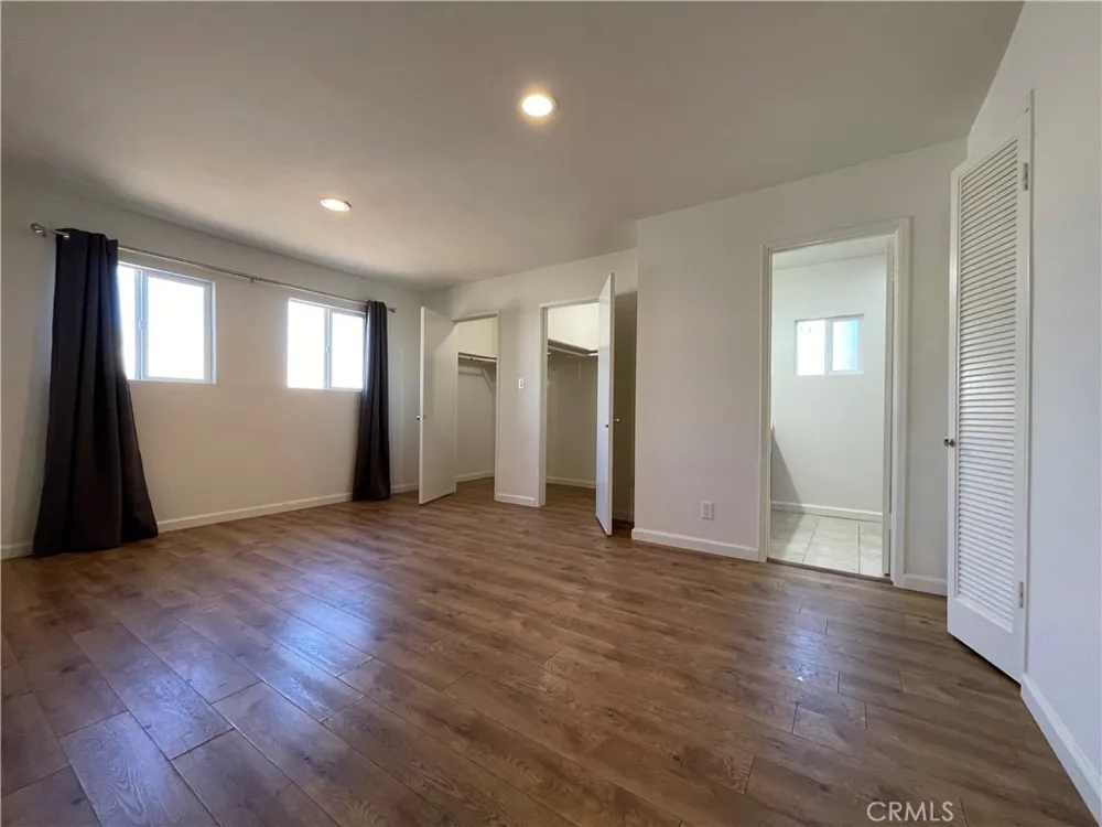 19410 Cohasset Street Reseda, CA 91335